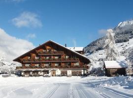 ホテル写真: Hotel Alpenland