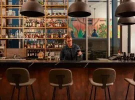 Hotel Indigo Berlin - East Side Gallery