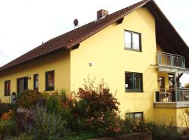 Fotos de Hotel: Ferienwohnung Glückstein