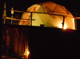 Mamma Nui Glamping、ハンガ・ロアのホテル