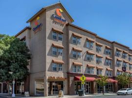 Ξενοδοχείο φωτογραφία: Comfort Suites Visalia - Convention Center