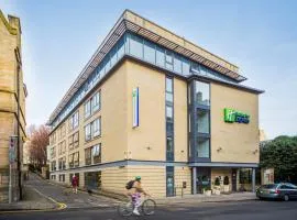 Holiday Inn Express Edinburgh – Royal Mile by IHG