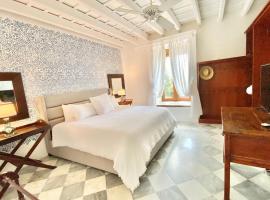 Hotel Photo: El Palacete Suite 10 with 1 King Bed and En-suite Bathroom POOL