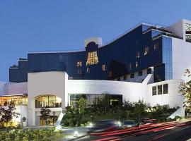 玛克阿尔巴尼亚酒店,位于地拉那的酒店