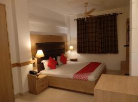 Hotel Arina Inn, hotel di New Delhi
