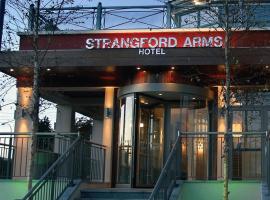 รูปภาพของโรงแรม: Strangford Arms Hotel