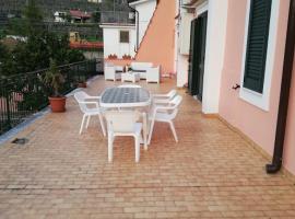 Hotel kuvat: Sweet Home in Tramonti