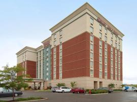 Drury Inn & Suites Indianapolis Northeast, hotel din Indianapolis