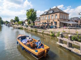 A picture of the hotel: Hotel Over de Brug