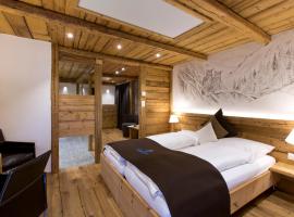 Hotel Photo: Hotel Crusch Alba Zernez