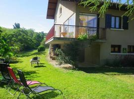 Fotos de Hotel: Gîte st Julien des collines