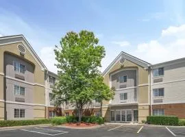 Candlewood Suites Huntersville-Lake Norman Area, an IHG Hotel, hotel v destinácii Huntersville