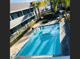 Harga Di Redlands Ca Juni 2021 Harga Di Restoran Harga Makanan Dan Minuman Transportasi Bahan Bakar Apartemen Hotel Supermarket Pakaian Mata Uang