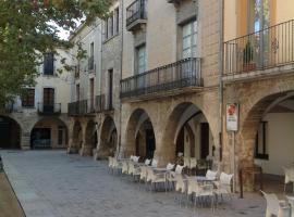 Hotel Photo: PLAÇA MAJOR 17 2n 1a