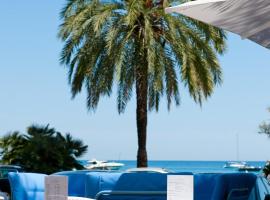 ホテル ビクトリア、ロクブリュヌ・カップ・マルタンのホテル