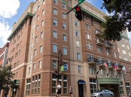 Фотографія готелю: Holiday Inn Express Savannah - Historic District, an IHG Hotel