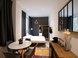 Фотографія готелю: Le St Germain - Pétillant studio décoré avec goût en centre-ville