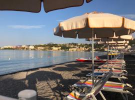 Hotel Tirreno, hotel v destinaci Sapri