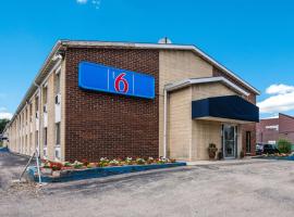 A picture of the hotel: Motel 6-Madison, WI - East