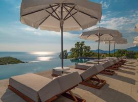 Vivid Blue Serenity Resort, ξενοδοχείο στο Sveti Stefan