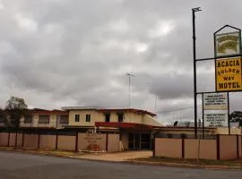 Acacia Golden Way Motel