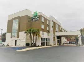 Holiday Inn Express Columbia NE - Fort Jackson by IHG