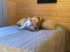 Asplunda Gård, Kolmården, stuga nr 3, Hotel in Kolmården