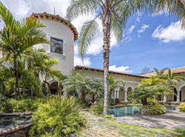 ホテル写真: 7 Bedrooms Mansion, Jamaca de Dios.