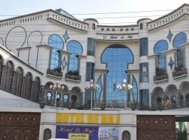 Hotel de Raj Sialkot, hotel en Sialkot