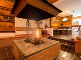 Hotel Photo: La Casa di Michela - 120m2 in the mountains with fireplace & garden