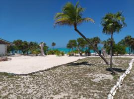 A picture of the hotel: Pelican Beach Hotel