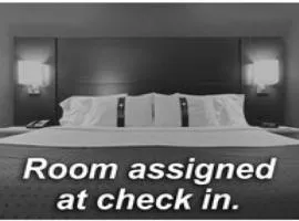 Holiday Inn Express Hotel & Suites Barrie by IHG