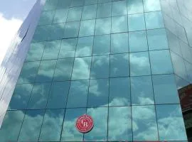 Grand Bagan Hotel