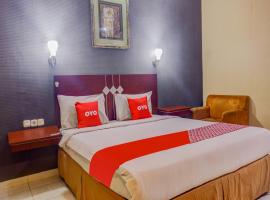 מלון צילום: Super OYO 3936 Hotel Trisula Makassar