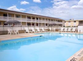Mariner Inn And Suites, khách sạn ở Kill Devil Hills