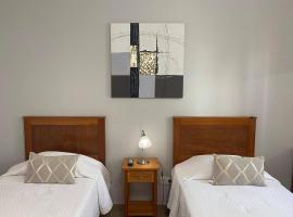 Hospedaria Isaias, hotel v destinaci Angra do Heroísmo