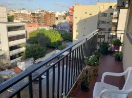 A picture of the hotel: Apartaments & Suites San Martin