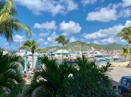 Foto di Hotel: Appartement neuf en plein cœur de Philipsburg