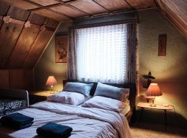 Zdjęcie hotelu: Guesthouse with 3 apartments, just outside Berlin, near to Tesla
