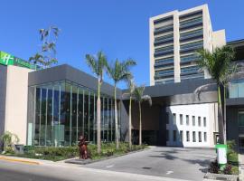 Holiday Inn & Suites - Puerto Vallarta Marina & Golf by IHG, hotel in Puerto Vallarta