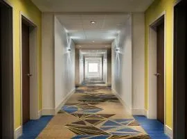 Holiday Inn Express & Suites - Savannah W - Chatham Parkway by IHG