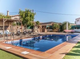 Hotel Photo: Magnificent restored stone house for 10 people with private pool in Solsona