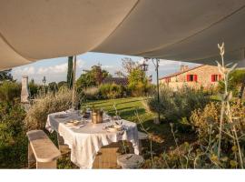 Hotel Photo: Scenic Holiday Home in Civitella Paganico with Pool