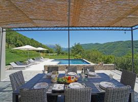 Hotel Photo: Salano Villa Sleeps 8 with Pool and Air Con
