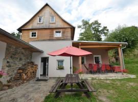 Hotel fotoğraf: Spacious holiday home with pool