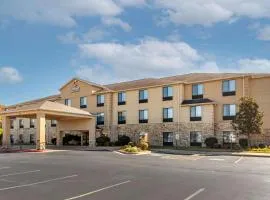 Comfort Inn & Suites Russellville I-40, hotel in Russellville