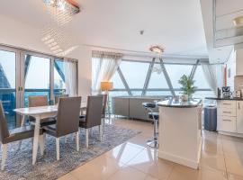 Hotel Photo: Contemporary 2 BR Holiday Home in DIFC