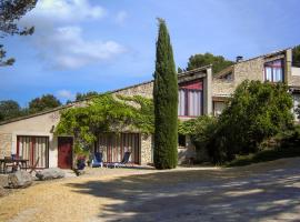 A picture of the hotel: Le Clos des Chênes