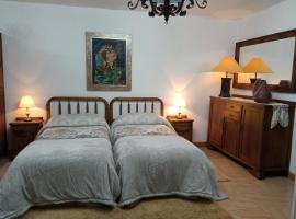 Fotos de Hotel: Casa MiraXurés con vistas a la Sierra del Xurés