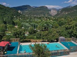 CAMPING PANORAMIQUE du VERDON, hôtel à Castellane
